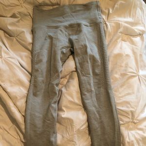 Alphalete halo leggings